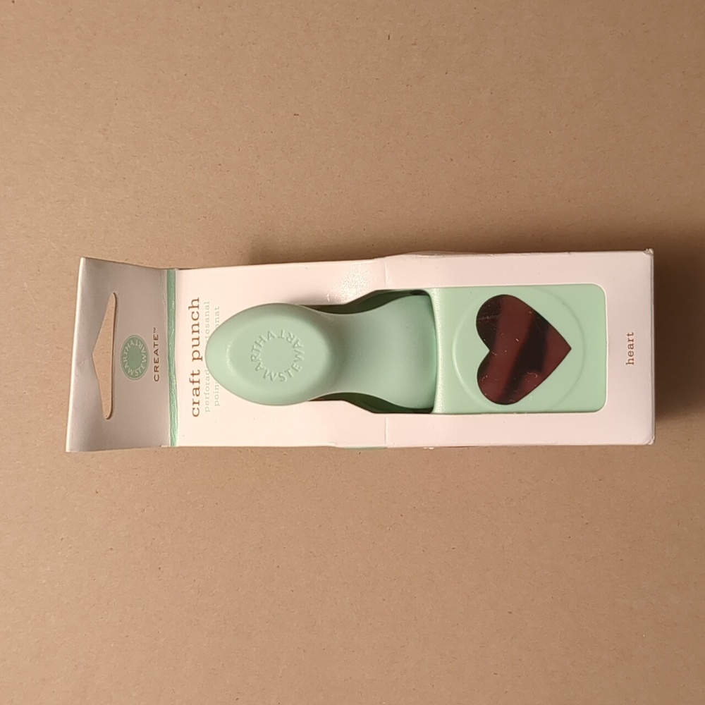 Martha Stewart Crafts Paper Punche - Heart